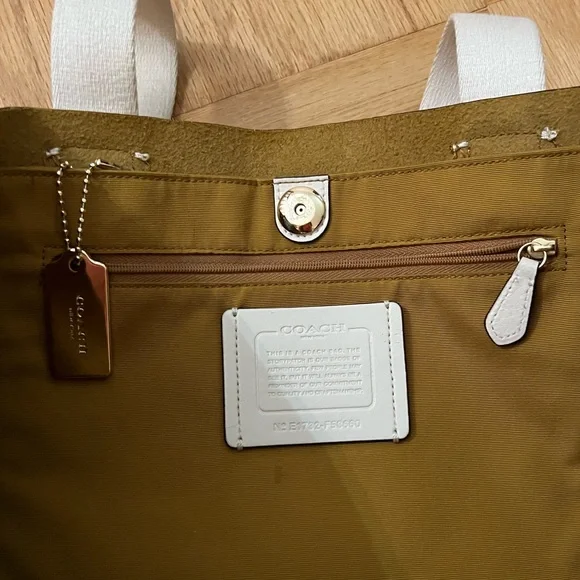 Coach White Leather Derby Tote F58660 - Picture 9 of 16